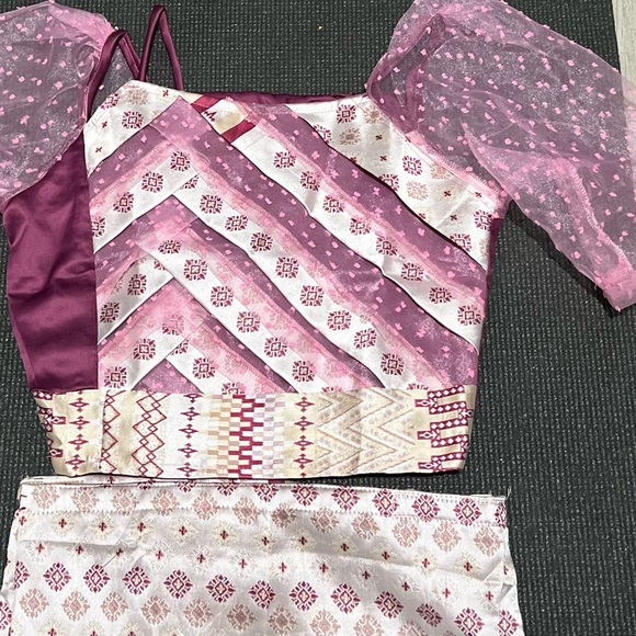 Thai Silk blouse and skirt custom designed for special occasions. Small. NWT - Picture 12 of 16